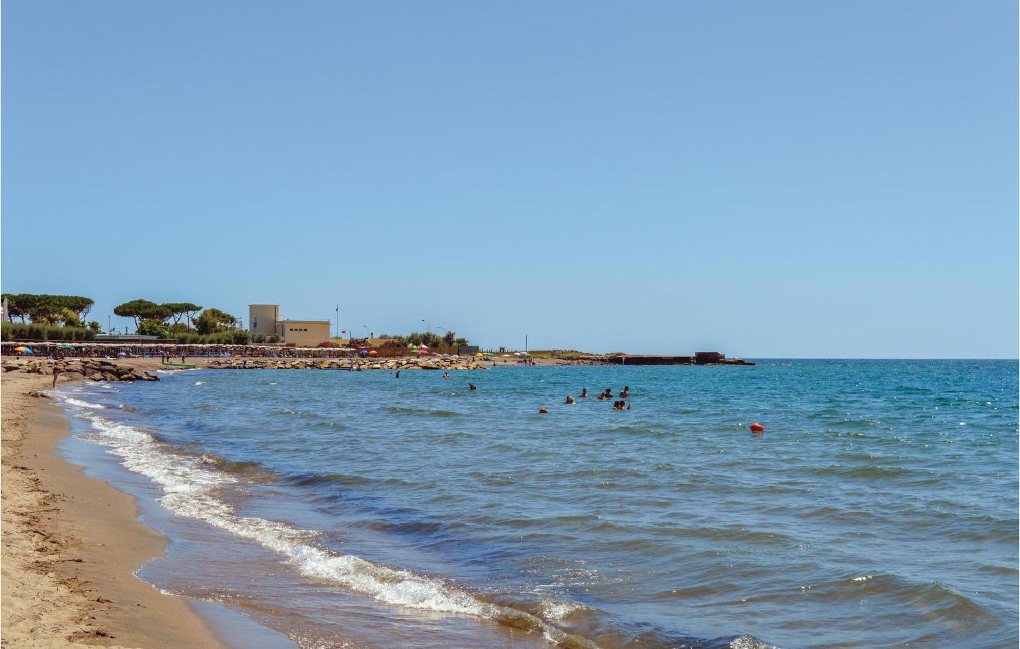 Gorgeous Apartment In Ladispoli Rm With Wifi المظهر الخارجي الصورة